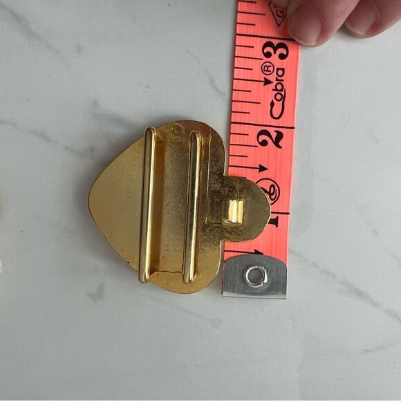 Vintage Gold Tone Triangular Swirl Belt Buckle - Picture 5 of 6